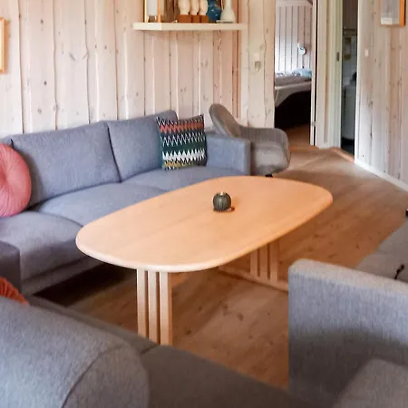 4 Star Holiday Home In Albaek بيت للعطل